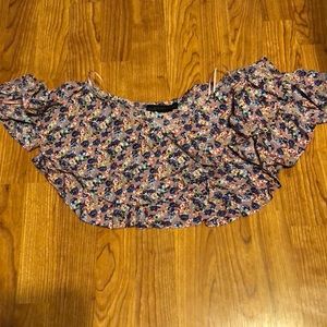 Floral off-shoulder cropped top
